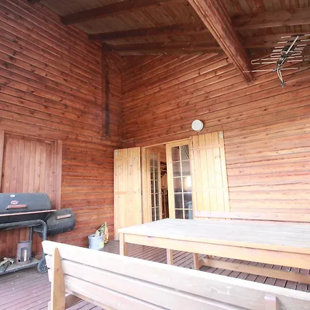 Holzer Stressless 度假居 Traisen